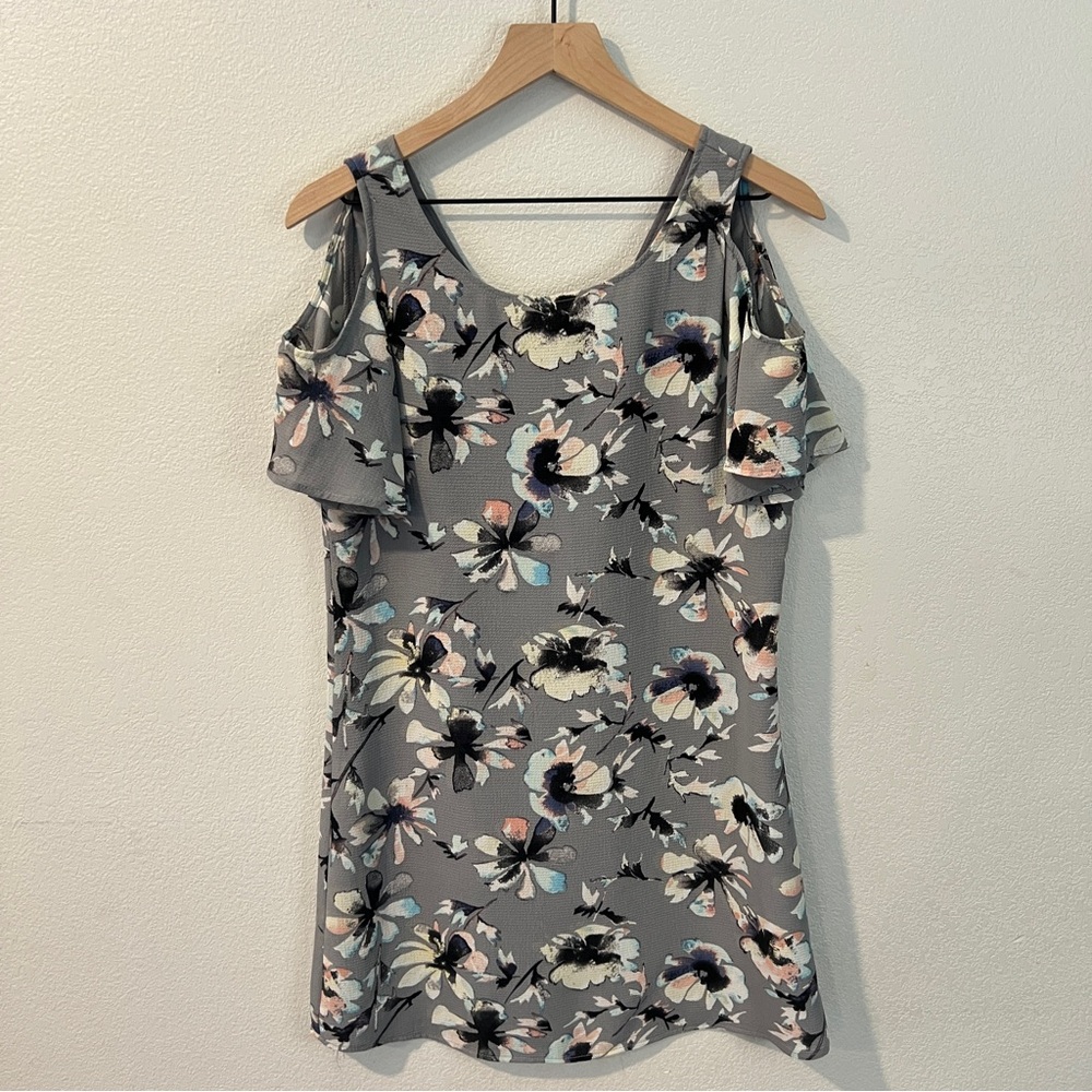 C&E Crepe Floral Flutter Sleeve Cold Shoulder V Back Tunic Dress Size XS